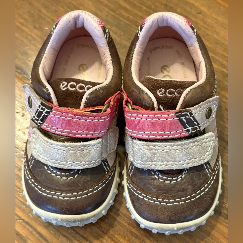 Ecco Infant Toddler Girl Mimic Blink Walking Shoes 19 4 US Pink & Brown Leather
